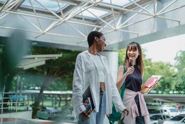 H开头的英文名字女生简单气质 H开头女孩英文名字大全翻译 79个